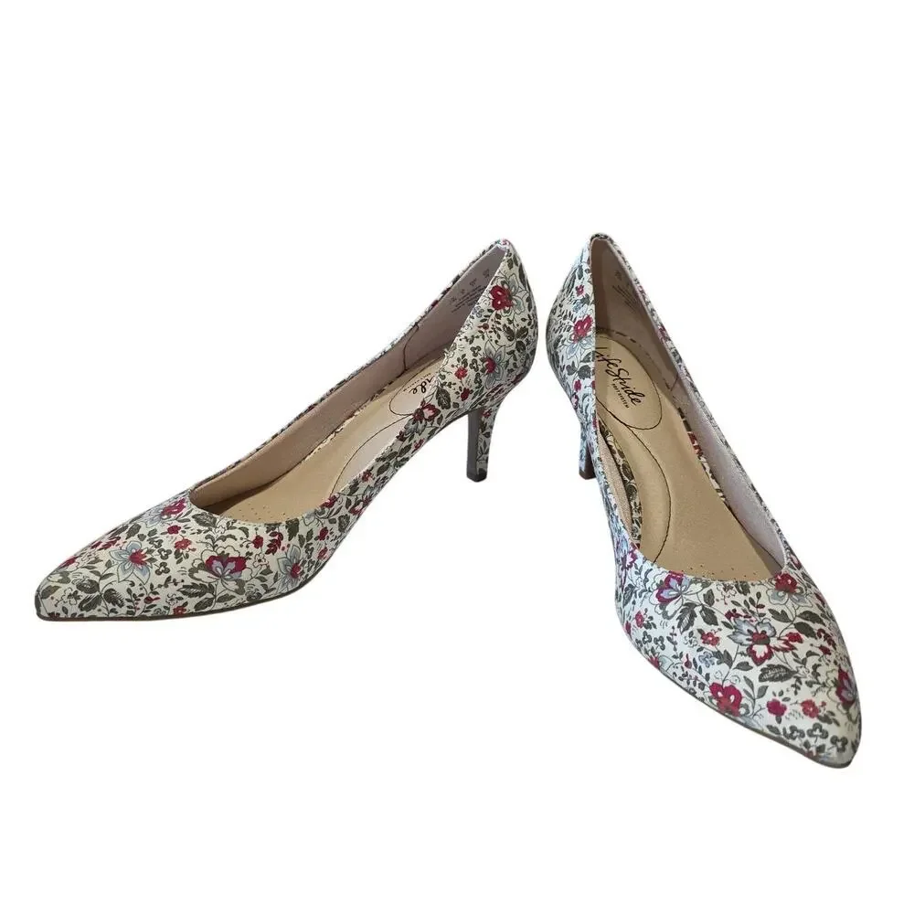 Life Stride Sevyn Pump Red Multi Floral Size 11M